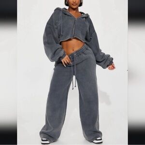 Fashion nova Women's Gray Hooded Jacket and wide leg sweats set sz s